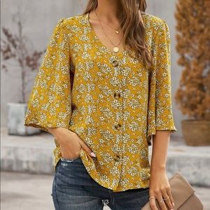 SHEIN Floral Print Button Up